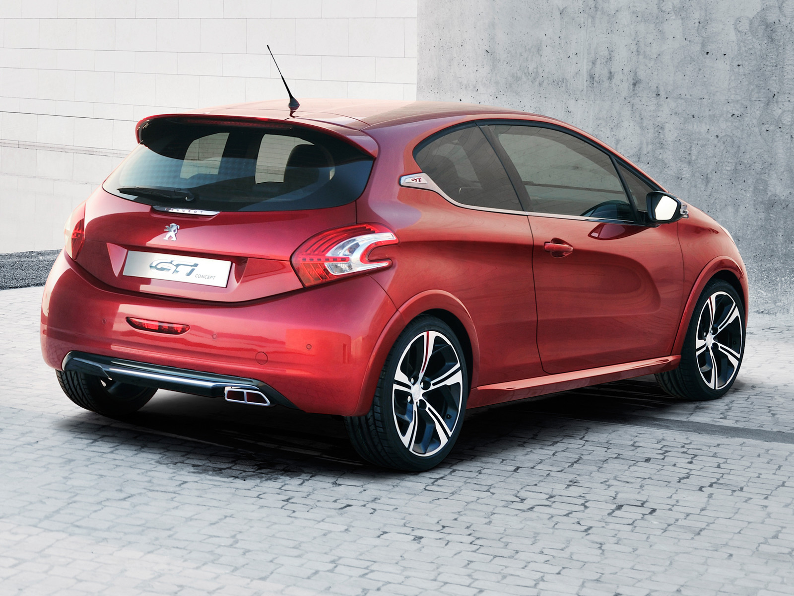 В России стартовали продажи Пежо 208 GTi